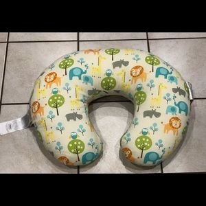 Boppy pillow